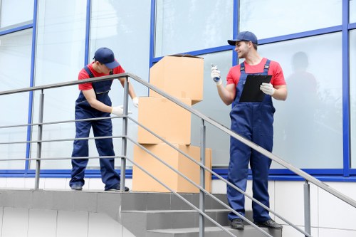 Commercial removals planning for a Hydepark business move