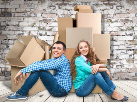 Moving truck service for local homes in Hydepark