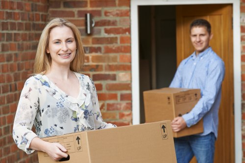 Residential moving truck support near Hydepark apartments